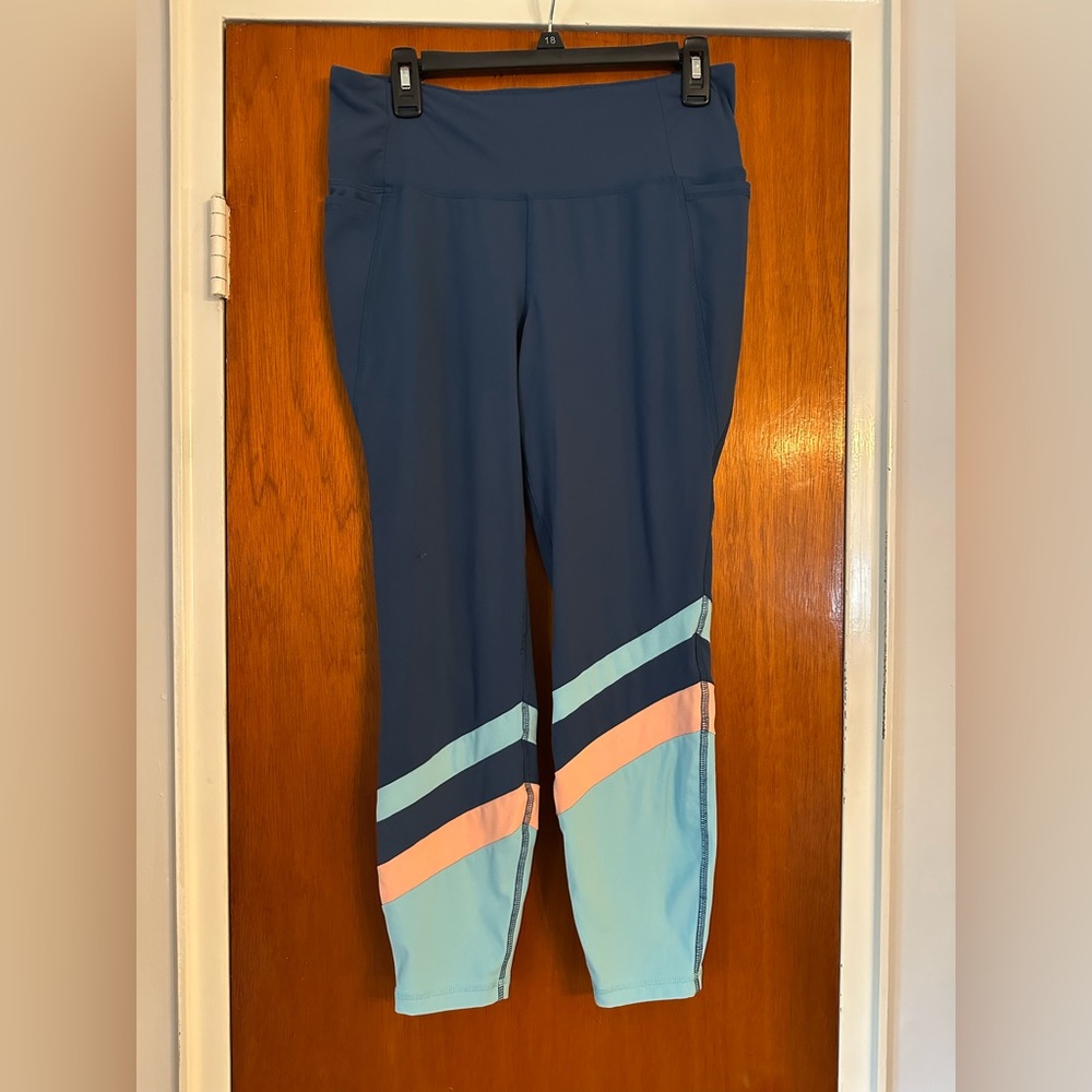 Livi Colorblock Leggings with Blue and Pink Accents